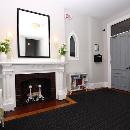Large Stylish Newbury Street Studio W/ Kitchen 보스톤 외부 사진