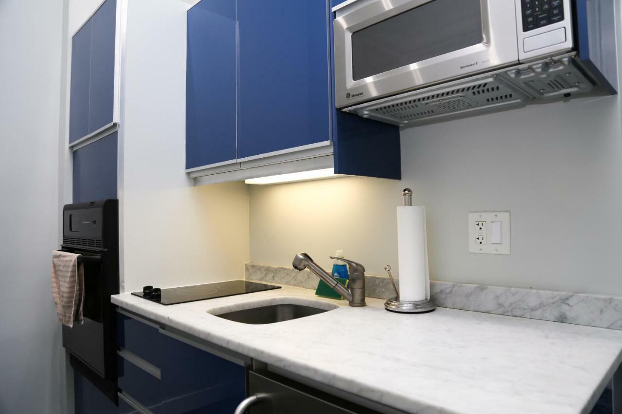 Large Stylish Newbury Street Studio W/ Kitchen 보스톤 외부 사진